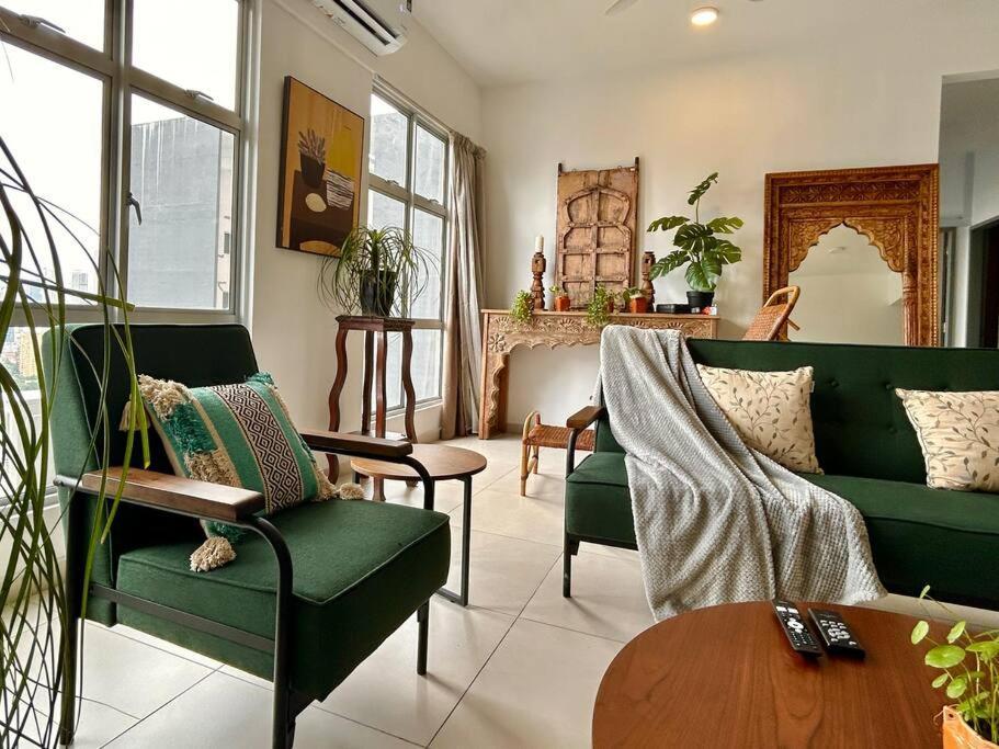 3 Bedroom L26 At Kl Sentral With View Apartment *